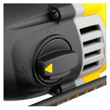 Перфоратор DeWalt D25144KP